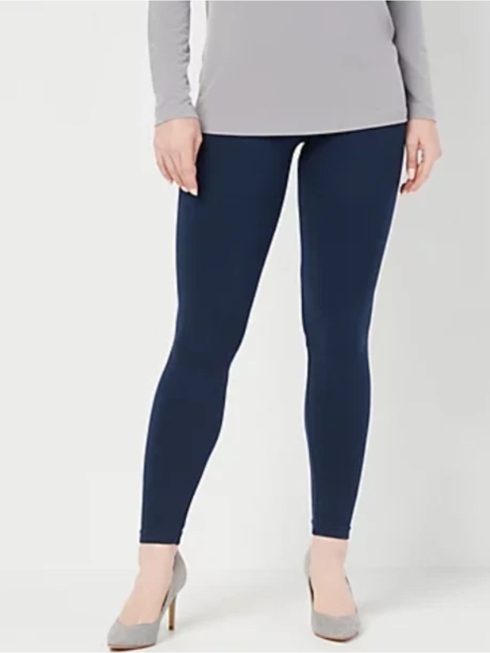 Spanx Look at Me Now Seamless Leggings 
Size XL